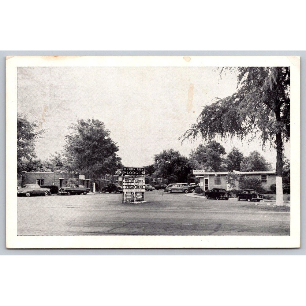 Vintage Postcard Brook Run Lodge Motel Richmond Virginia VA c1940s Roadside